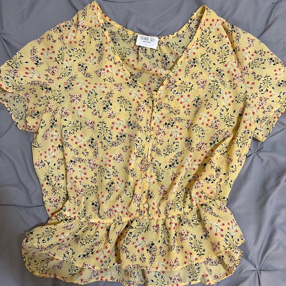Yellow floral top in size L - Picture 1 of 4